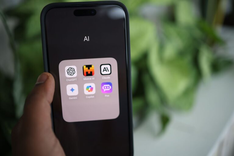 Google Discover Optimization Giugno 2026: Oltre la SERP — Come Posizionare Contenuti nella Feed Personalizzata con Local Relevance, Anti-Clickbait e Topical Authority