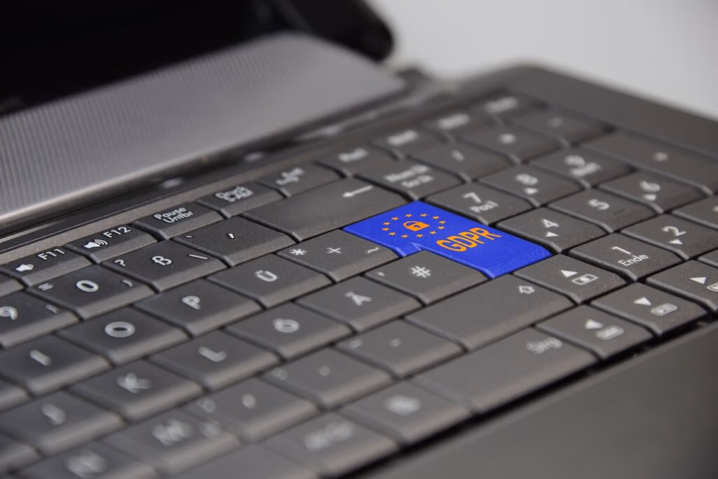 AI Act Compliance for Italian Publishers: Governance Framework, Disclosure Requirements, and Liability Management — A Technical Guide to EU Regulations on AI-Generated Content and Agentic Publishing