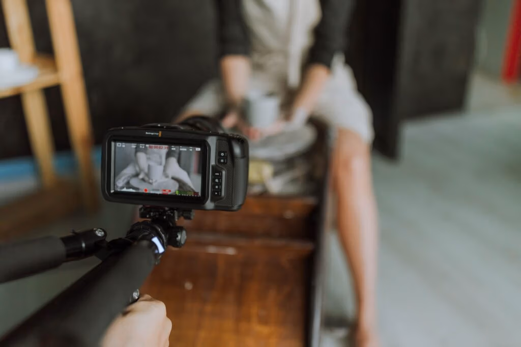 Authentic Creator Branding 2026: Da Polished Ads a Real Process Documentation — Trend Anti-Feed su Instagram e LinkedIn