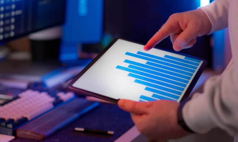Creator Economy Fintech 2026: Monetizzazione Alternativa, Tax Compliance Italiana e Gestione Royalty per Creator Indipendenti