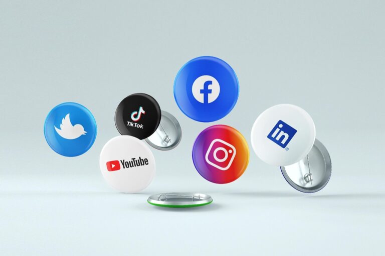 Social Media Come Search Layer 2026: TikTok, Instagram e YouTube vs Google — Strategie di Hook Engineering e Answer Architecture