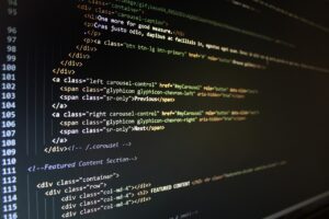 AI Overviews e Attributo SGEO: Microdata Multi-Engine per Llama 4, Gemini e Perplexity — Strategia SEO Oltre Google