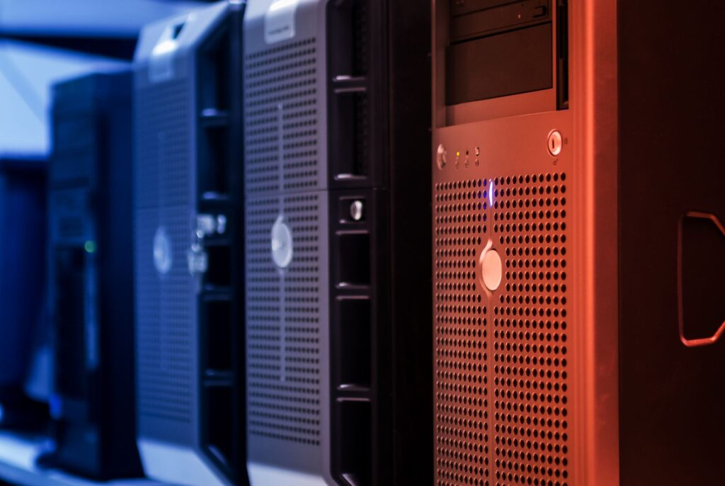 Multimodal Content Routing: Come Gemini 3.7, Claude Opus 5 e Llama 4 Processano Video, Audio e Text — Guida Tecnica per Publisher