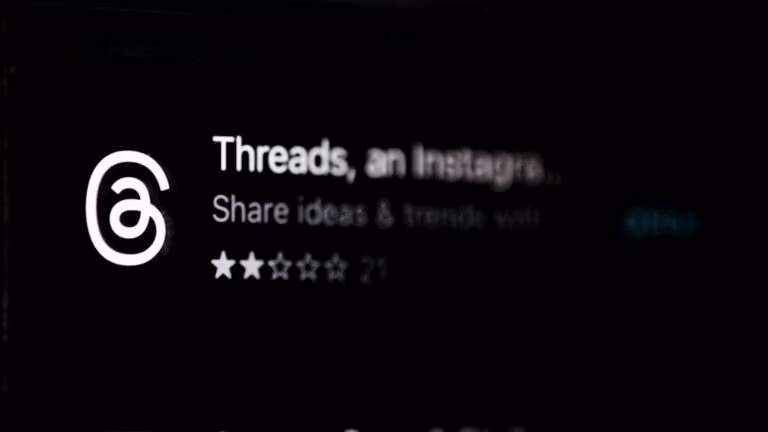 Threads Deep Reply Weighting Algorithm 2026: Topic Clustering, Community Formation e Long-Form Engagement Strategy — Come Costruire Audience Coerente