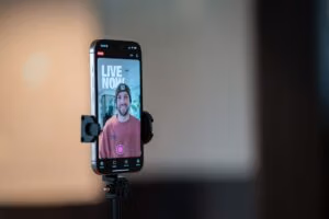 TikTok Long-Form Commerce Integration 2026: 60-Second Push Strategy, Livestream Shopping Weighting e Content-to-Purchase Flow — Playbook per Creator e Brand Italiani